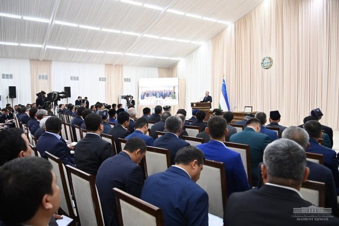 16 ta bino va inshoot qimmatligi uchun bir yildan buyon sotilmay tashlandiq yotibdi – Prezident