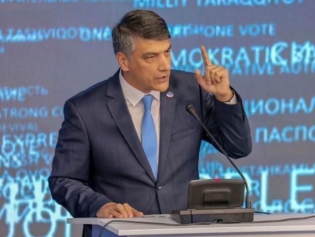 Alisher Qodirov Milliy tiklanish partiyasining a’zolari soni nima uchun kam ekani haqida tushuntirish berdi