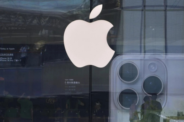 Apple deyarli butunlay shisha iPhone chiqaradi