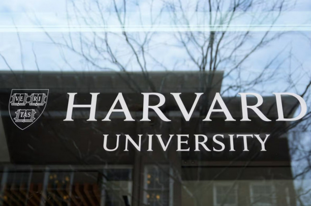 AQSh hukumati Harvard universitetiga chet ellik talabalarni o‘qishga qabul qilishni taqiqladi