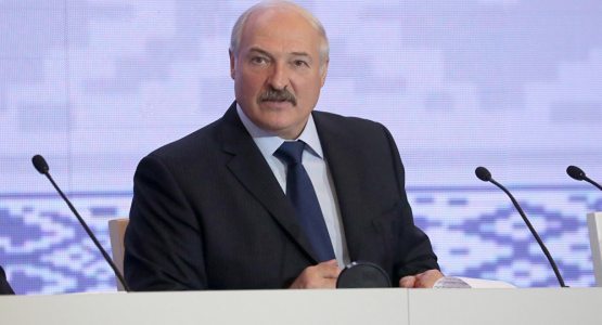 Armanistonsiz KXSHT parchalanmaydi, - Lukashenko