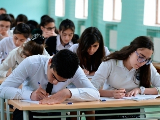 Ayrim bitiruvchilarning xorijda ta’lim olishi uchun kvotalar ajratiladi
