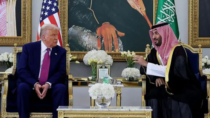 Donald Tramp Saudiya Arabistoniga keldi