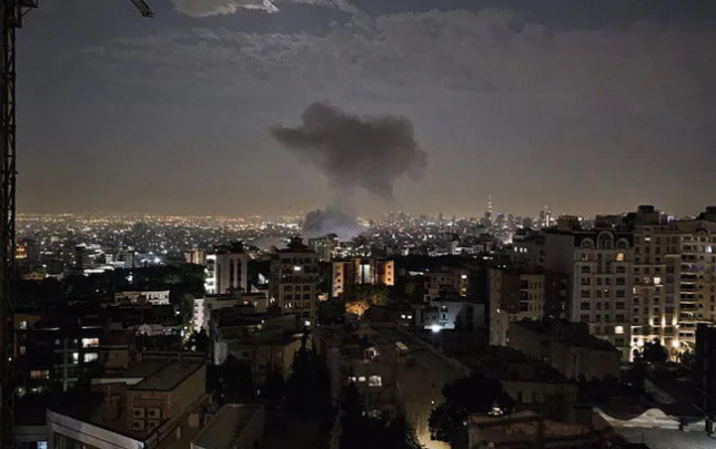 Eronga havo zarbalari «Mossad»ning dushman mudofaasini bostirishga qaratilgan maxfiy operatsiyasi bilan birga amalga oshirilgan