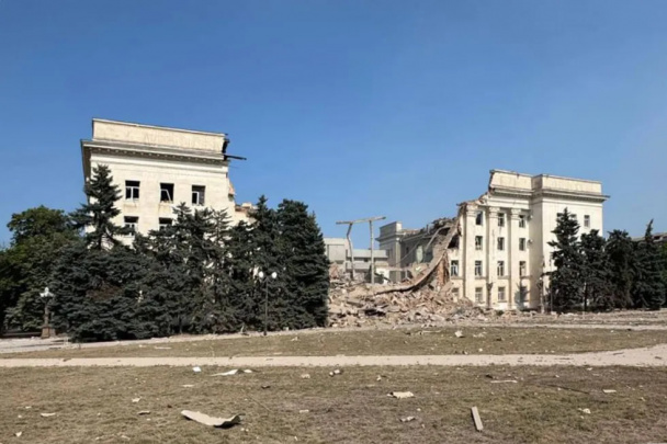 Foto: Xerson oblasti ma’muriyati binosi yakson etildi