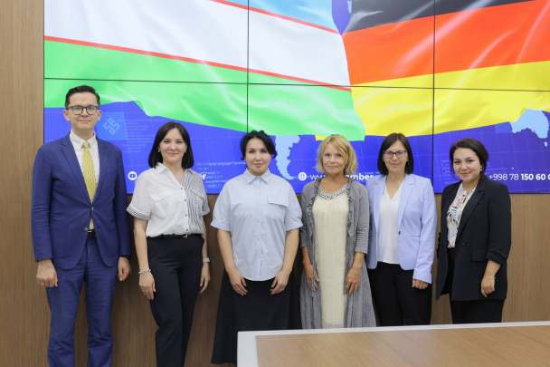 Germaniya O‘zbekistonda to‘qimachilik sohasida ishlayotgan ayol menejerlarni qo‘llab-quvvatlaydi
