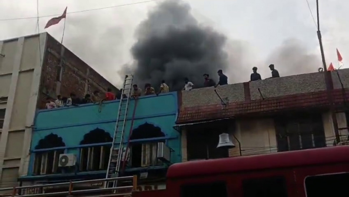 Hindistonda yuz bergan yong‘in oqibatida kamida 17 kishi halok bo‘ldi