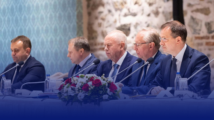 Tahdid va tarix haqida va’z: Istanbul muzokaralarida nimalar deyishdi?