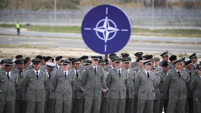NATO qo‘shinlari Ukrainani hatto blokka a’zo bo‘lgan taqdirda ham himoya qilishga majbur bo‘lmaydi