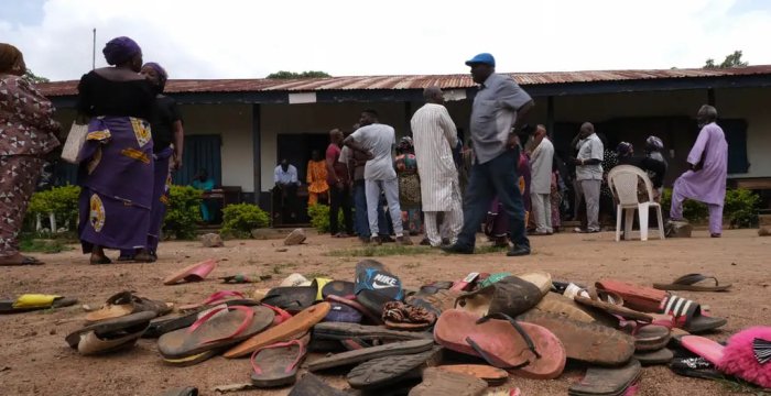 Nigeriyada qurollangan shaxslar 227 nafar maktab o‘quvchisini o‘g‘irlab ketdi