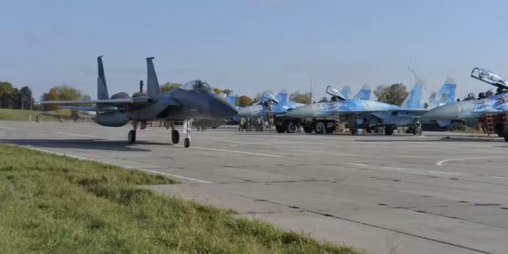 NYT: Rossiya Ukrainaning aerodromlarga bergan zarbalariga «jiddiy» javob qaytaradi