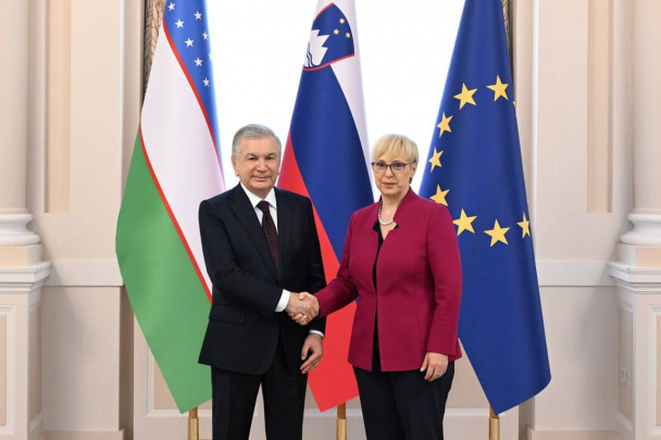 O‘zbekiston prezidenti ilk bor Sloveniyaga tashrif buyurdi