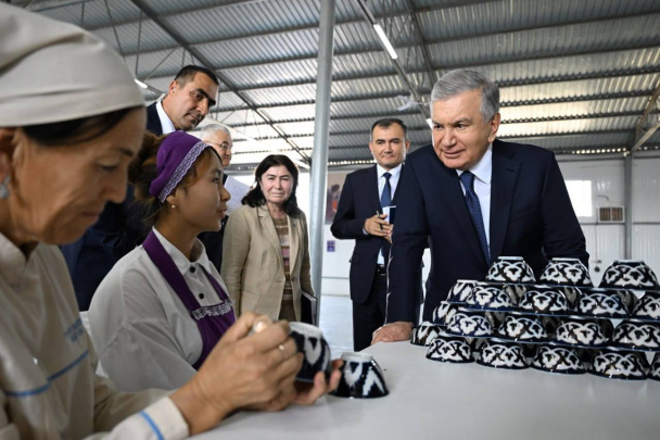 Prezident Ko‘kdala tumani markazidagi bunyodkorlik ishlari bilan tanishdi