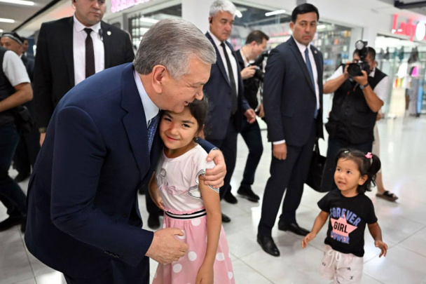 Prezident Yakkabog‘dagi «Yangi O‘zbekiston» massivini ko‘zdan kechirdi