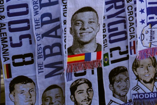 Real Mbappe taqdimotiga sana variantlarini ko‘rib chiqmoqda