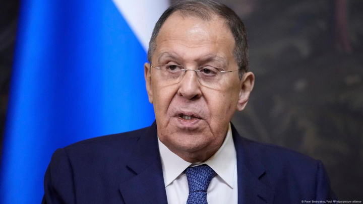 Rossiya asirlar almashinuvi yakunlanishi bilan Ukrainaga o‘zining tinchlik shartlarini taqdim etadi - Lavrov