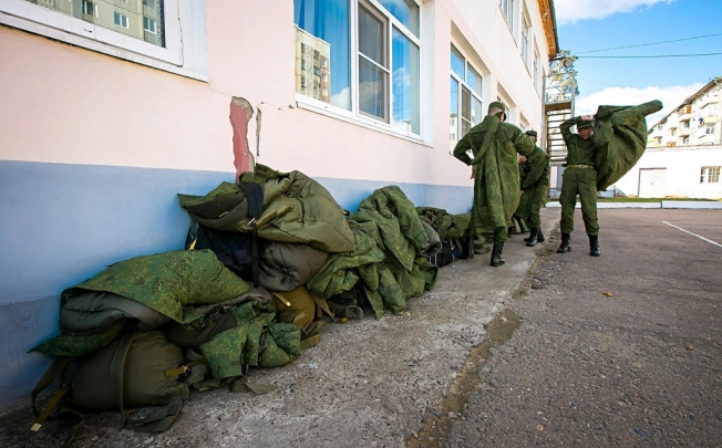 Rossiya fuqaroligini olgan 20 ming chet ellik Ukrainaga qarshi urushda qatnashmoqda - Bastrikin