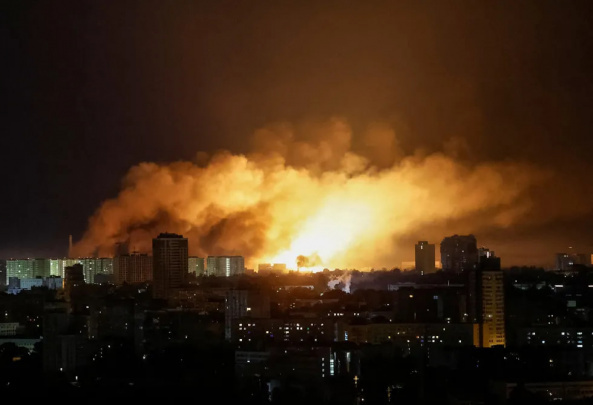«Ukraina uchun yana bir qo‘rqinchli tun». Rossiya yana Ukrainani yoppasiga o‘qqa tutdi