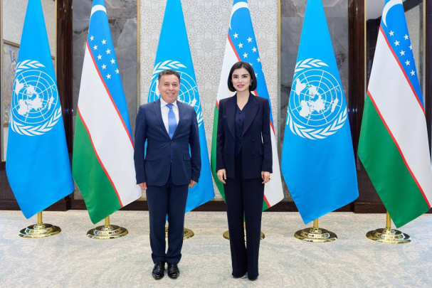 Saida Mirziyoyeva Samarqandda BMTning Davlat xizmati bo‘yicha xalqaro komissiyasi rahbari bilan uchrashdi