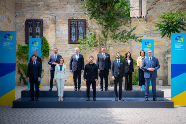 Serbiya prezidenti urush boshlanganidan beri birinchi marta Ukrainaga keldi