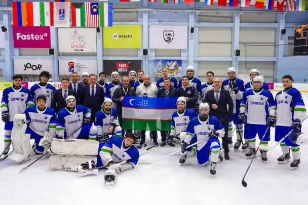 Shavkat Mirziyoyev hokkeychilar va yengil atletikachilarni yutuqlari bilan tabrikladi