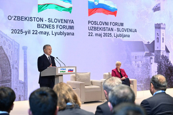 Shavkat Mirziyoyev Sloveniya prezidenti bilan birga qo‘shma biznes forumda ishtirok etdi