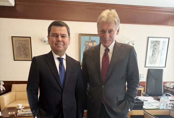 Sherzod Asadov Rossiya prezidenti matbuot kotibi bilan uchrashdi