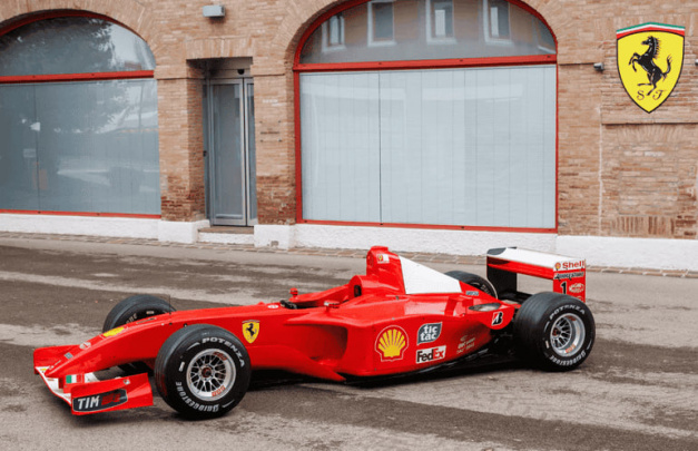 Shumaxerning Ferrariʼsi auksion orqali 18 mln dollardan qimmatroqqa sotildi