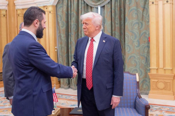 AQSh Suriyaga qarshi sanksiyalarni bekor qilmoqda. Bu nima uchun muhim?