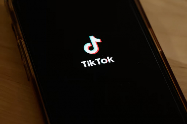 TikTok Yevropada 530 mln yevro jarimaga tortildi