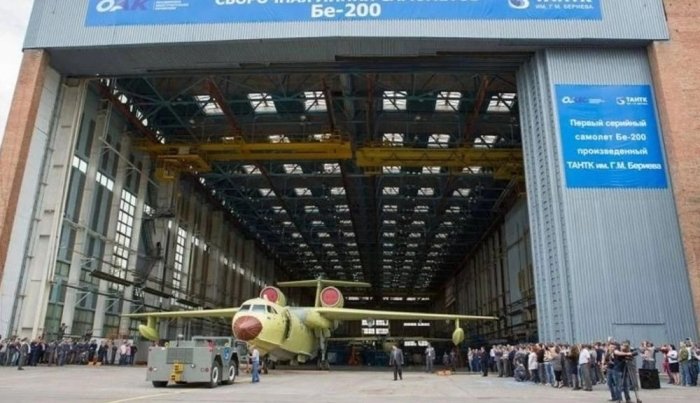 Ukraina hujumi oqibatida Rossiyaning Taganrog aviazavodi va u yerda modernizasiya qilinayotgan A-50 samolyoti yo‘q qilingan