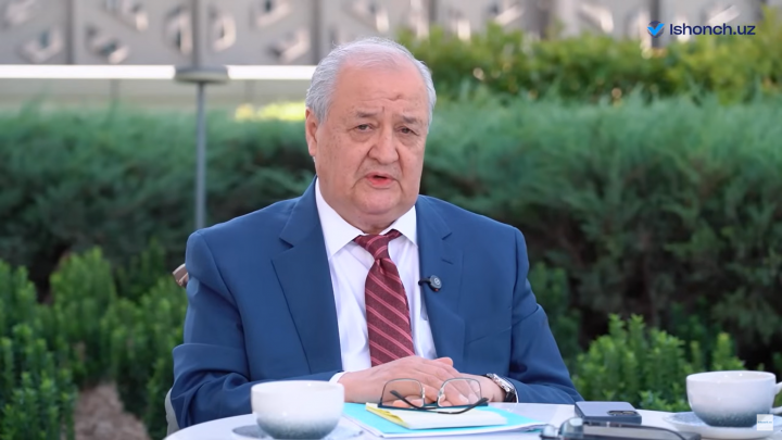 «Vaqti-soati kelganda tan olamiz» – Komilov O‘zbekiston «Tolibon»ni xalqaro hamjamiyat bilan birga tan olishini aytdi