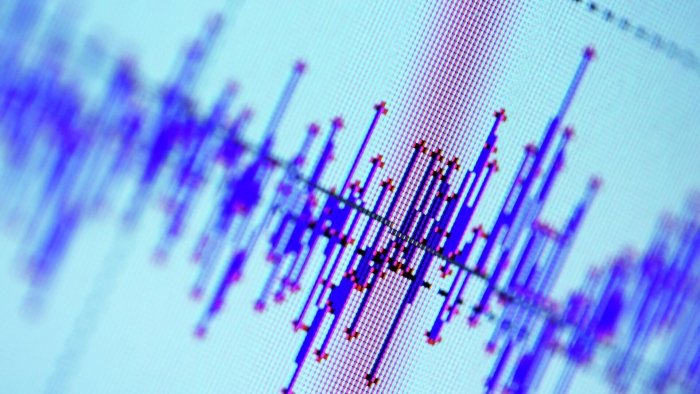 Xitoy va Qirg‘iziston chegarasida 5,9 magnitudali zilzila sodir bo‘ldi