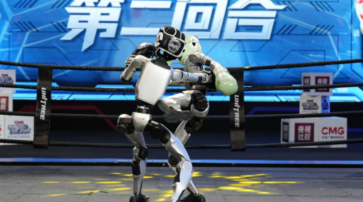 Xitoyda robotlar ilk bor ringda bir-biri bilan olishdi