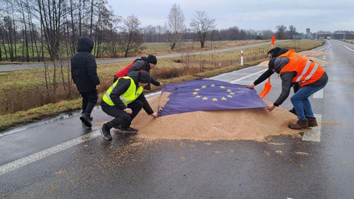 Yevroittifoq Ukraina tovarlariga bojlarni qaytarish niyatida